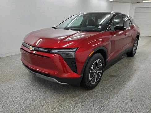 New 2025 Chevrolet Blazer EV LT image 2