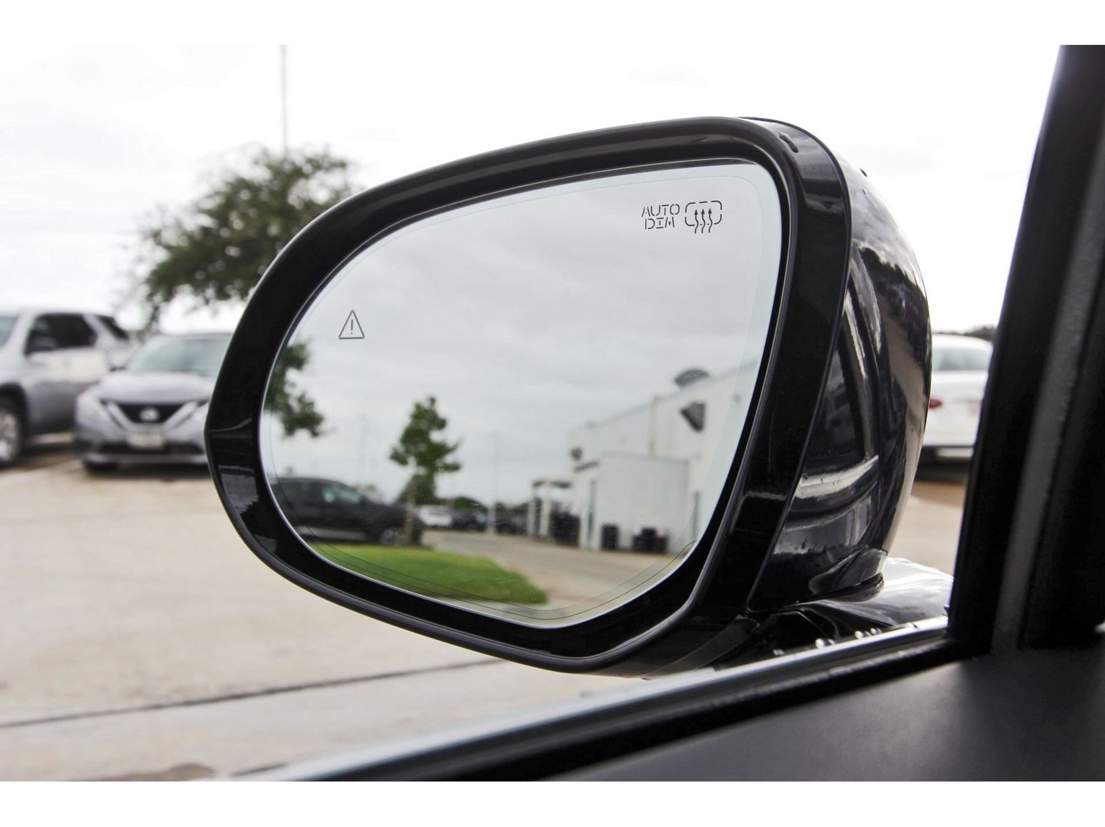 Used 2022 Genesis GV80 2.5T w/ Advanced Package 03 RWD image 11