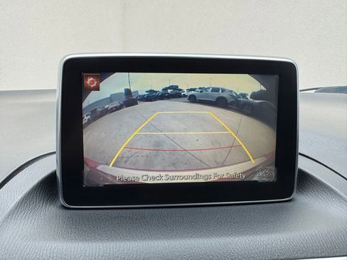 Used 2016 MAZDA MAZDA3 s Grand Touring w/ Technology Package FWD image 24