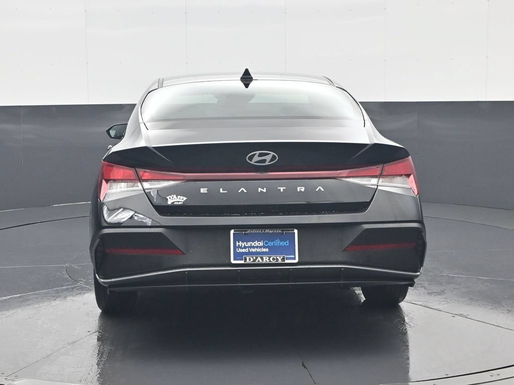 Certified 2024 Hyundai Elantra SEL FWD image 7