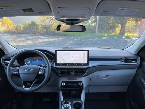 Used 2024 Ford Escape Active w/ Tech Pack #2 image 30