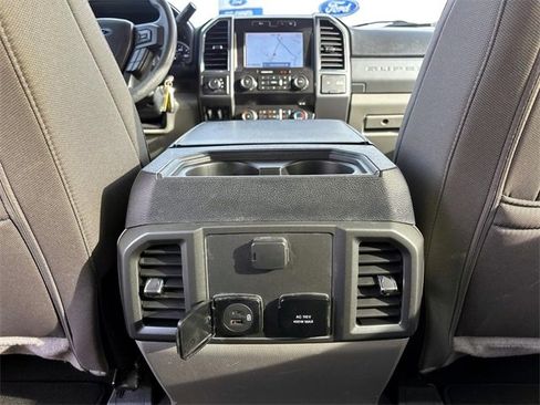Used 2022 Ford F250 XLT w/ XLT Premium Package image 14