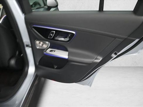 Certified 2026 Mercedes-Benz GLC 300 4MATIC image 25