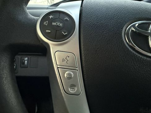 Used 2016 Toyota Prius C Three image 26