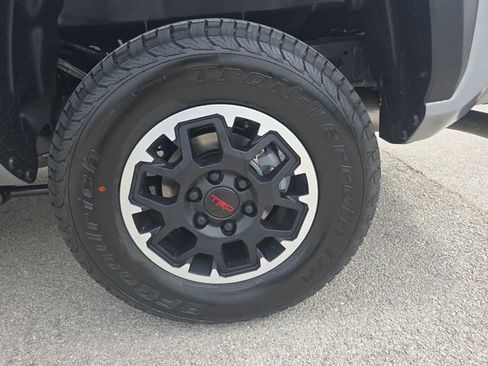 New 2026 Toyota Tacoma TRD Off-Road image 32