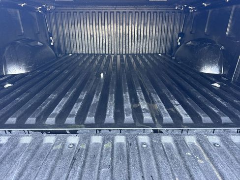 Used 2022 Toyota Tundra Limited AWD/4WD image 18