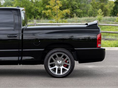 Used 2005 Dodge Ram 1500 Truck 2WD Quad Cab image 13