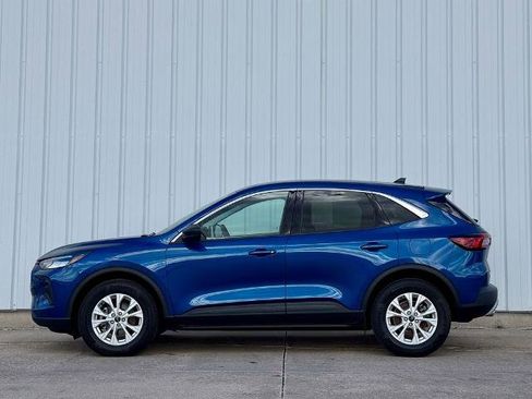 Certified 2023 Ford Escape Active image 2
