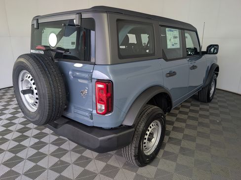 New 2025 Ford Bronco 4-Door image 7