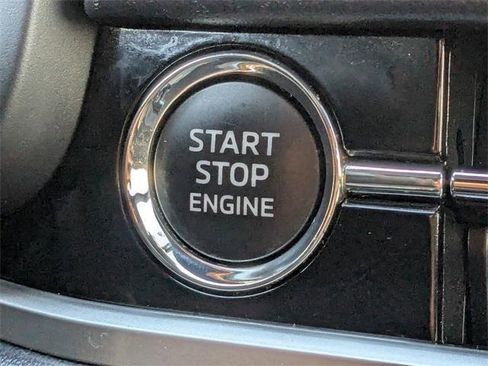 Used 2023 Mitsubishi Outlander SE Black Edition image 33