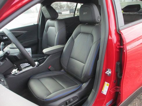 New 2026 Buick Envista Sport Touring w/ Convenience I Package FWD image 10
