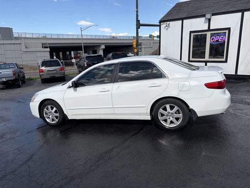 Used 2005 Honda Accord EX image 4