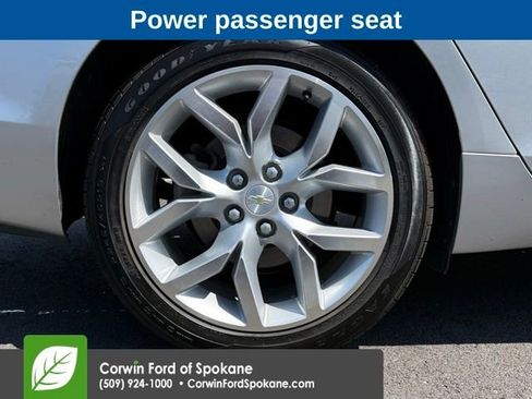 Used 2018 Chevrolet Impala Premier FWD image 9