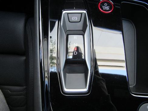 Used 2024 Audi e-tron GT Premium Plus w/ Executive Package image 43