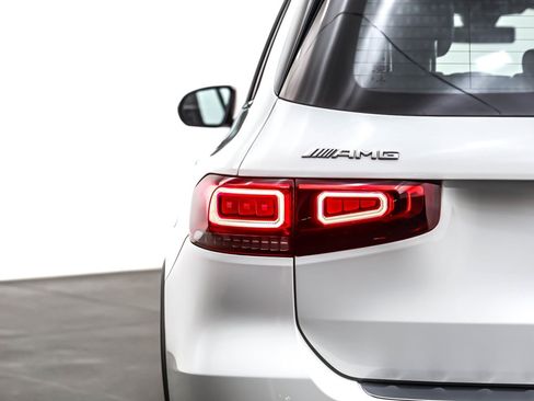 Used 2022 Mercedes-Benz GLB 35 AMG 4MATIC image 15