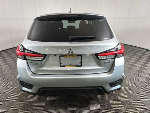 Used 2025 Mitsubishi Outlander Sport LE AWD/4WD image 3