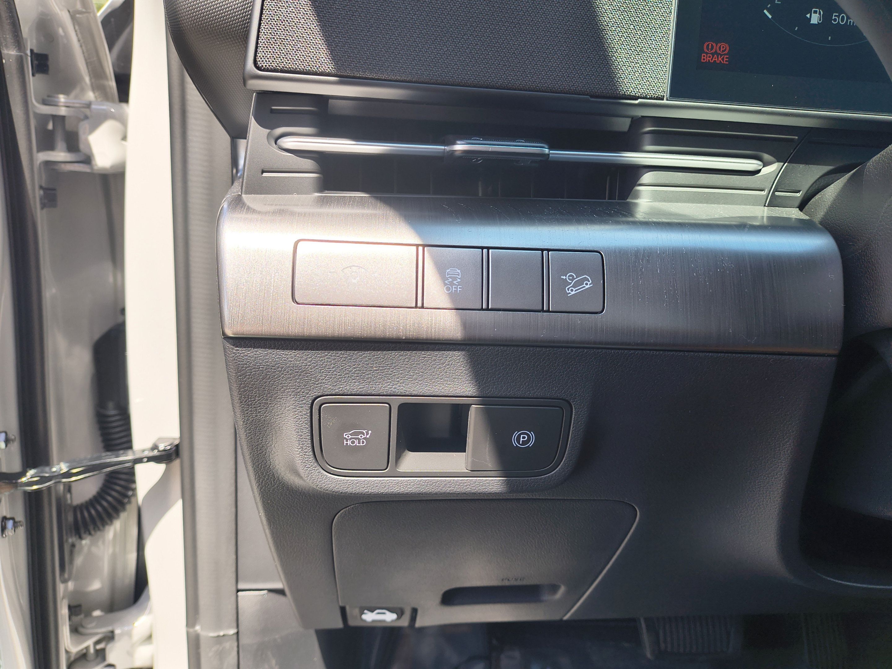 New 2027 Hyundai Kona Limited FWD image 28