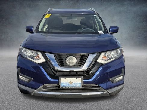 Used 2018 Nissan Rogue SV w/ Premium Package image 9