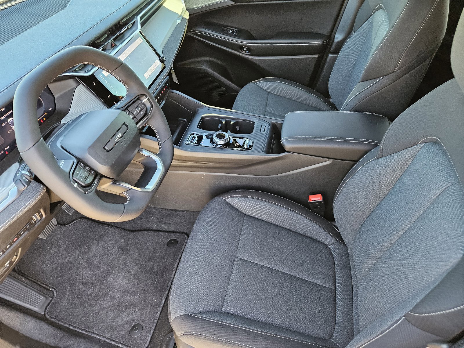 New 2026 Jeep Cherokee Laredo AWD/4WD image 15
