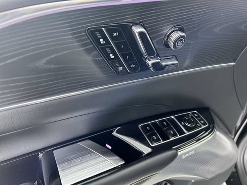 Certified 2024 Cadillac Lyriq Luxury RWD image 24