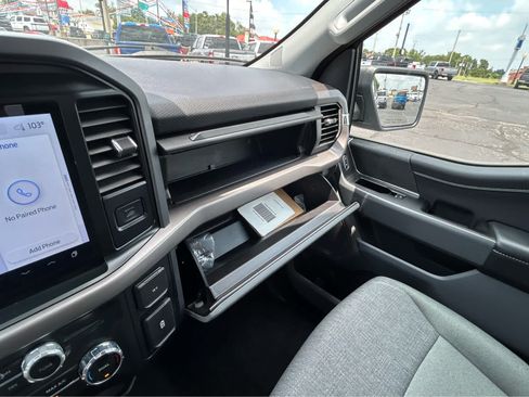 Used 2025 Ford F150 XLT w/ Equipment Group 301A Standard AWD/4WD image 48