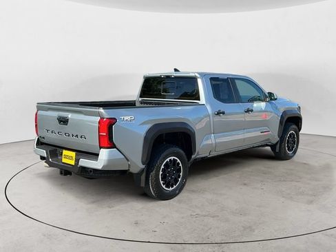 Used 2024 Toyota Tacoma TRD Off-Road w/ TRD Off Road Upgrade Package AWD/4WD image 5