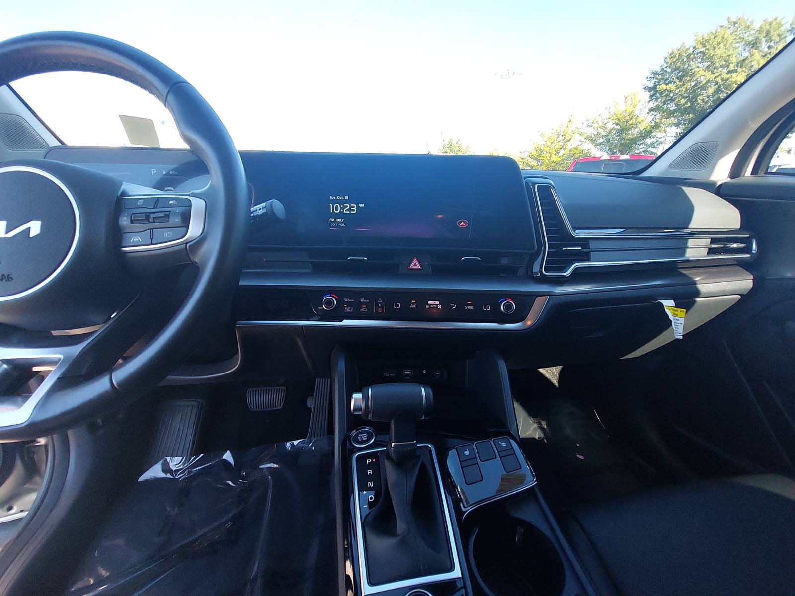Used 2024 Kia Sportage EX FWD image 19