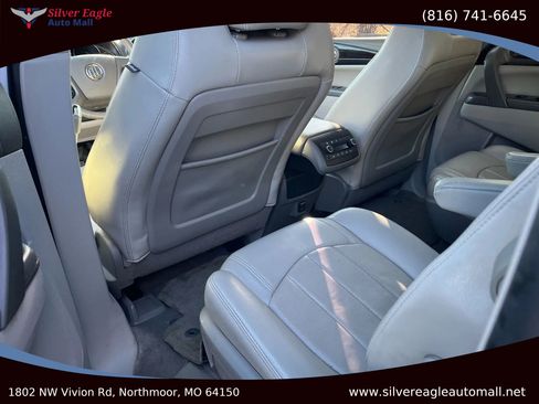 Used 2016 Buick Enclave Premium image 10