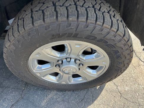 Used 2016 RAM 2500 Laramie image 18