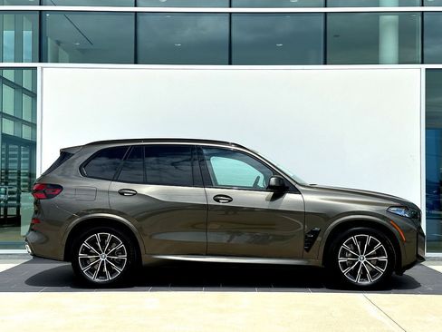 Certified 2024 BMW X5 xDrive50e w/ M Sport Package AWD/4WD image 3