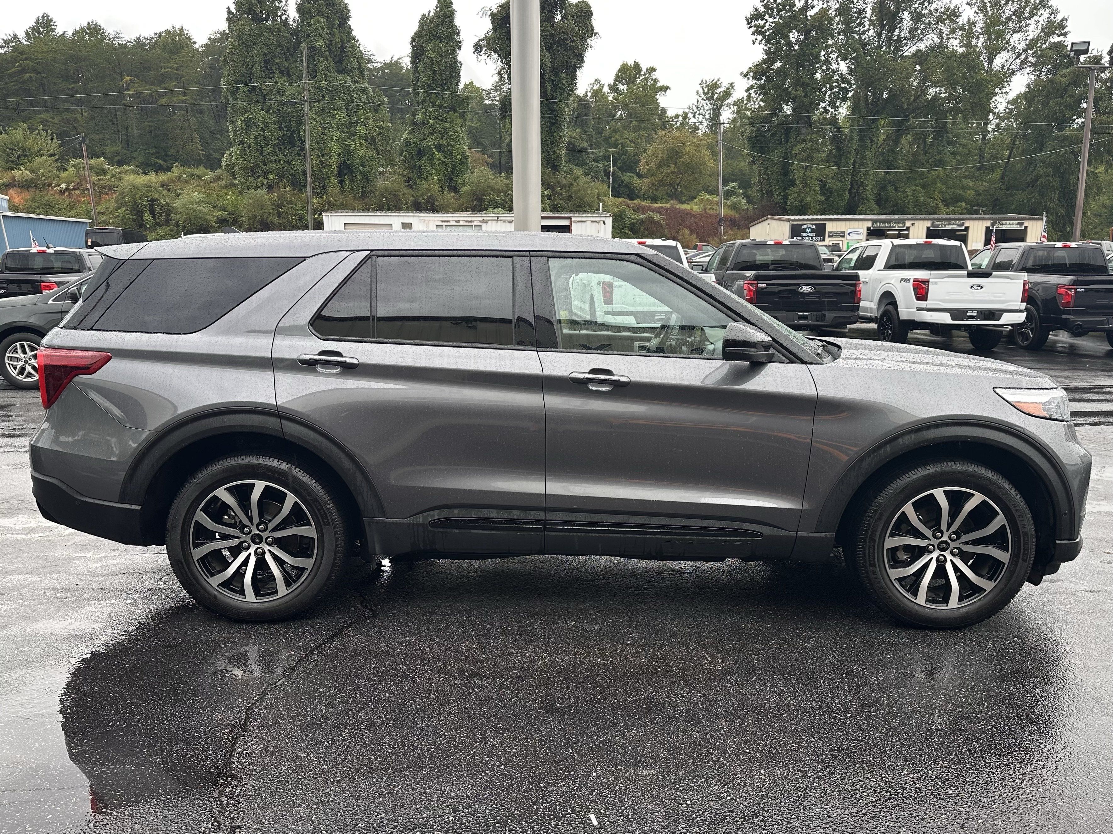 Used 2021 Ford Explorer ST w/ Equipment Group 401A AWD/4WD image 5