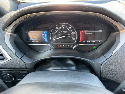 Used 2017 Lincoln MKZ Reserve image 21