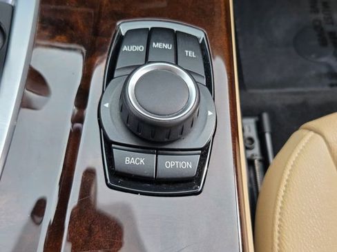 Used 2017 BMW X3 sDrive28i RWD image 17