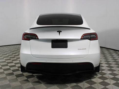 Used 2022 Tesla Model Y Performance AWD/4WD image 37