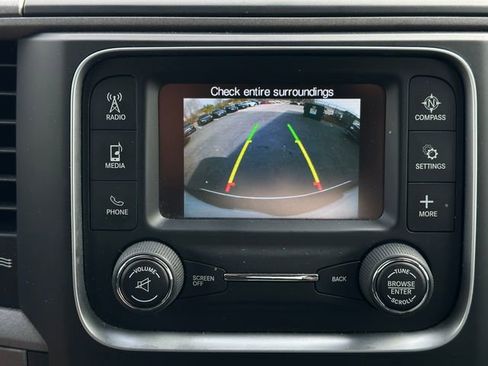 Used 2018 RAM 1500 Express image 27