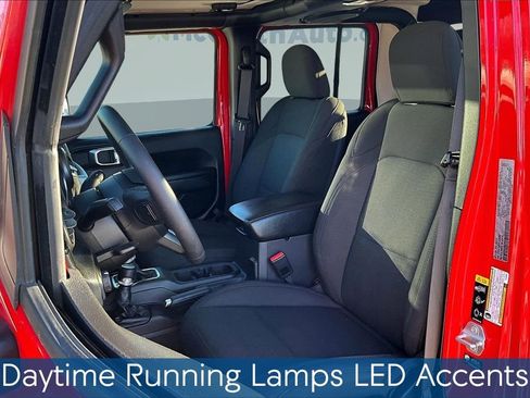 Used 2023 Jeep Gladiator Willys image 23