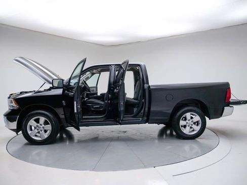 Used 2024 RAM 1500 Classic SLT AWD/4WD image 19