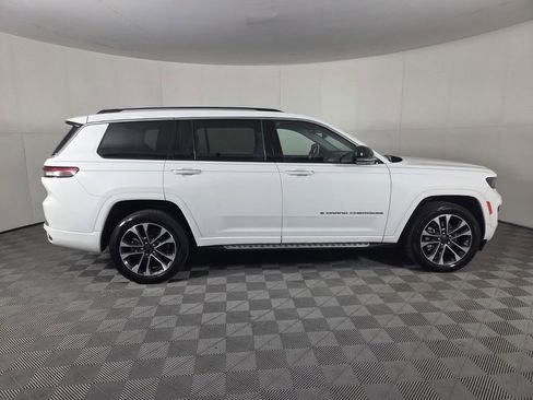 Used 2021 Jeep Grand Cherokee L Overland w/ Advanced Protech Group III AWD/4WD image 4