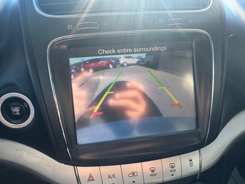 Used 2016 Dodge Journey R/T image 22