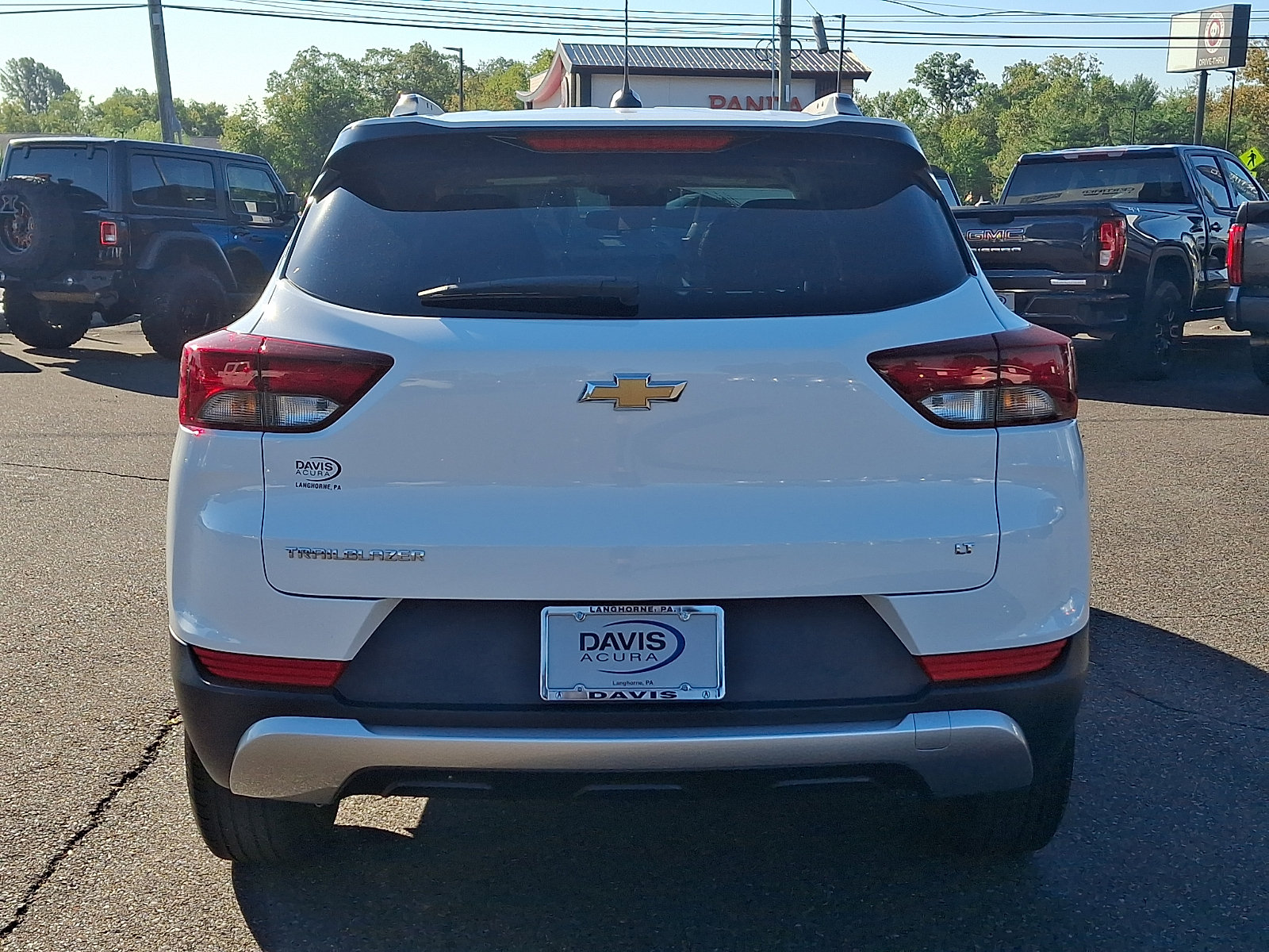 Used 2023 Chevrolet TrailBlazer LT FWD image 5