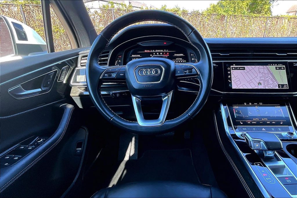 Used 2025 Audi Q7 3.0T Premium Plus AWD/4WD image 7