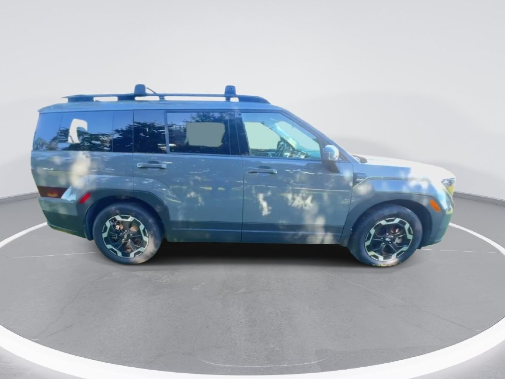 Used 2025 Hyundai Santa Fe SEL FWD image 9