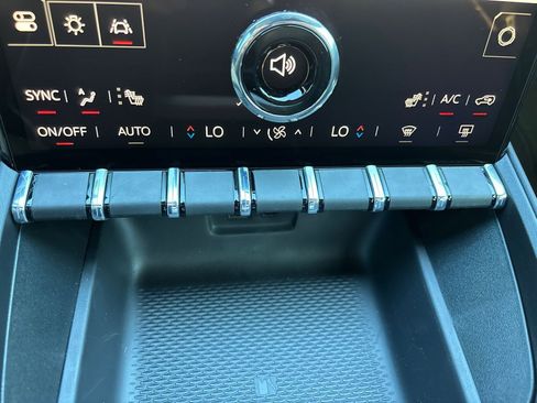 New 2026 GMC Terrain Elevation w/ Elevation Premium Package image 8