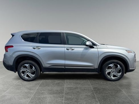 Used 2023 Hyundai Santa Fe SE AWD/4WD image 6