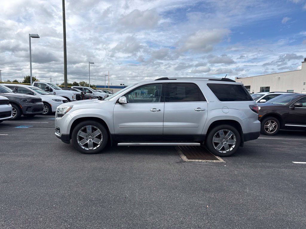Used 2017 GMC Acadia Limited SLT AWD/4WD image 2