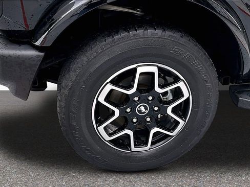 Used 2023 Ford Bronco Outer Banks AWD/4WD image 32