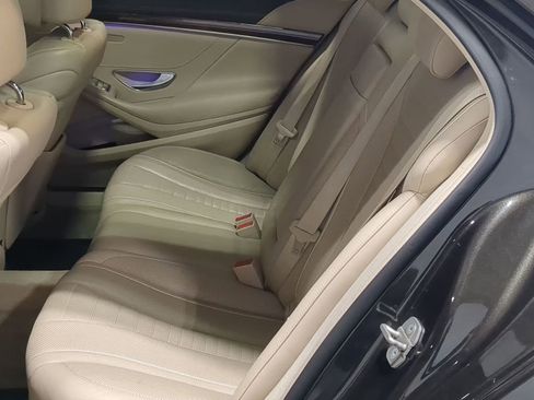 Used 2016 Mercedes-Benz S 550 4MATIC Sedan image 23