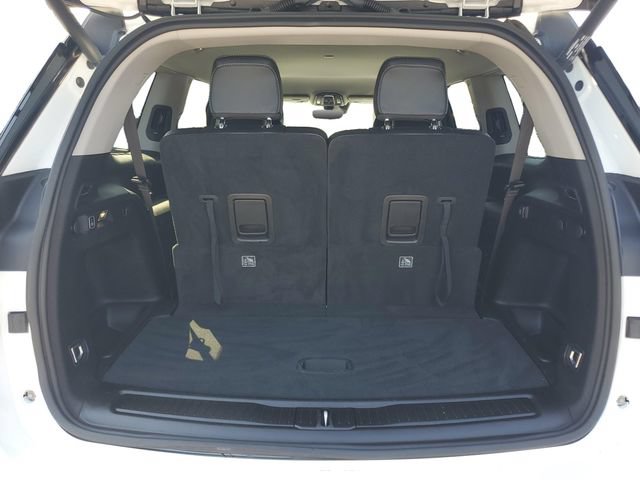 Used 2023 Jeep Grand Cherokee L Limited w/ Luxury Tech Group II RWD image 34