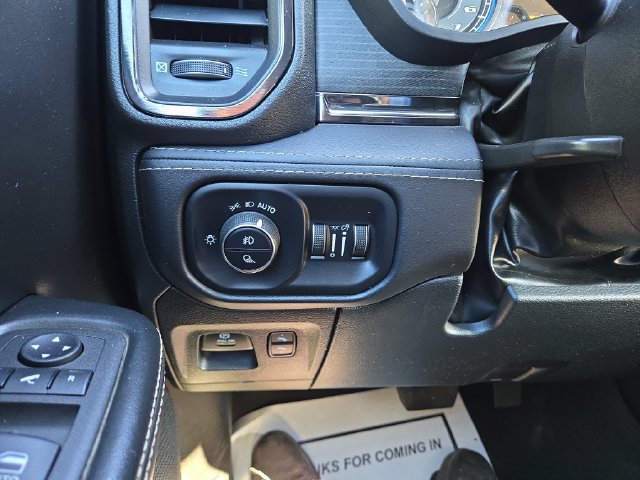 Used 2022 RAM 1500 Limited w/ Body-Colour Bumper Group AWD/4WD image 24