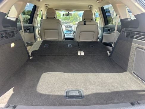 Used 2016 Lincoln MKX Select w/ Select Plus Package FWD image 26
